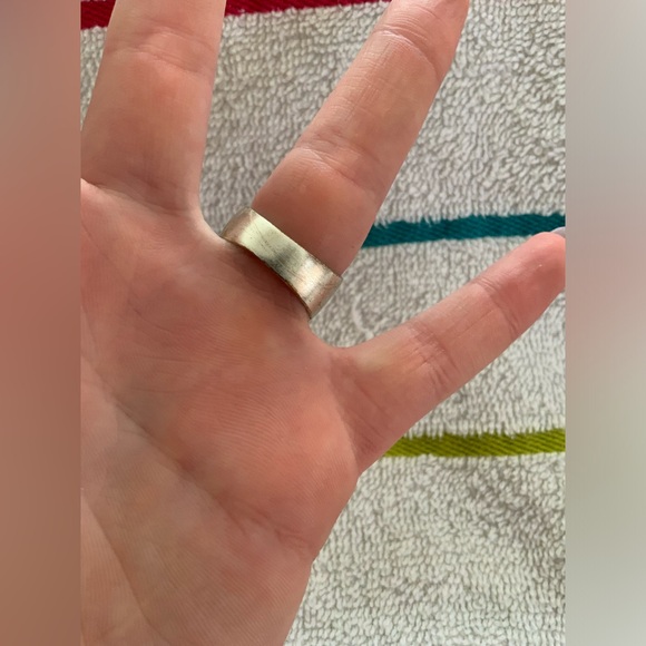 Antique Style Initial Ring - Picture 7 of 11